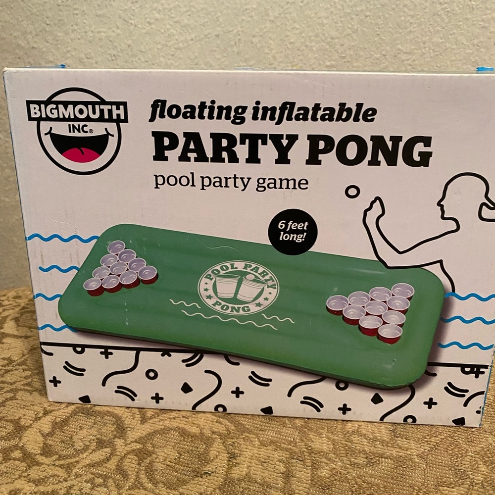 Floating Inflatable Party Pong Pool Game NIB